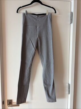 Lysse Slim-Fit Stretch Skinny Pant in Gray